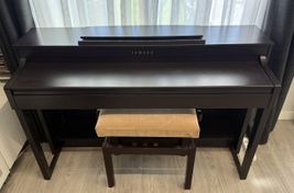 Piano Yamaha Clavinova  CLP-440R - Imagen