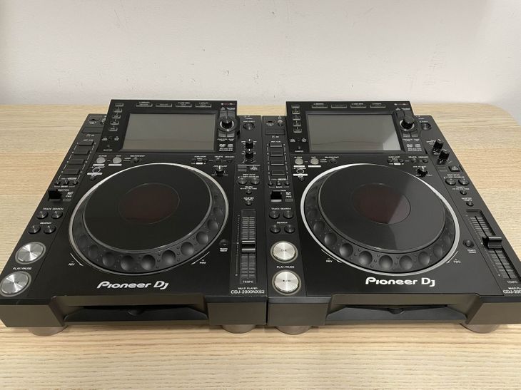 2x Pioneer DJ CDJ-2000 Nexus 2 - Image3