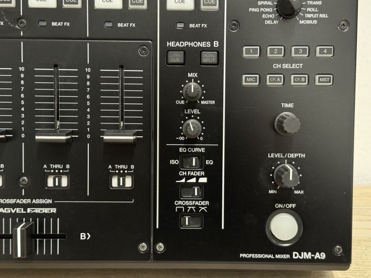 Pioneer DJ DJM-A9 - Immagine2