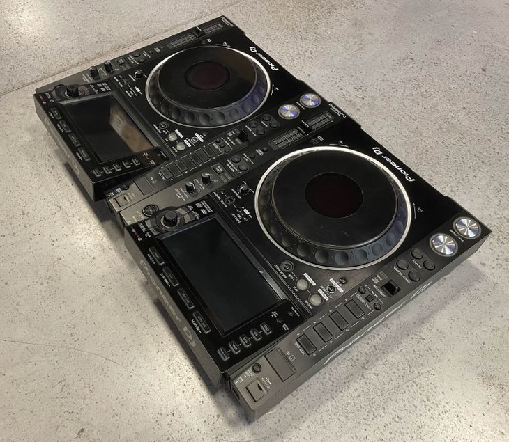 2X Pioneer DJ CDJ 2000 NXS2 - Image4