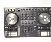 Traktor S4
 - Image