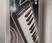 Hohner Student 32 Melodica
 - Image