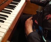 Cherny beginner upright piano
 - Image