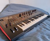 Roland JD Xi synthesizer in perfect condition
 - Image