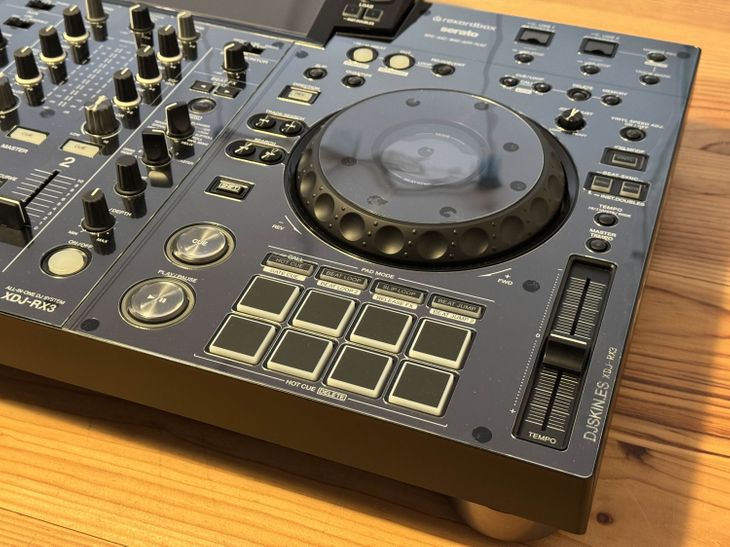 Pioneer DJ XDJ-RX3 con maleta UDG - Imagen4