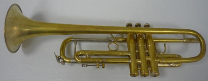 Trompeta Bach Stradivarius pabellón 37 - 25LR en m - Immagine2
