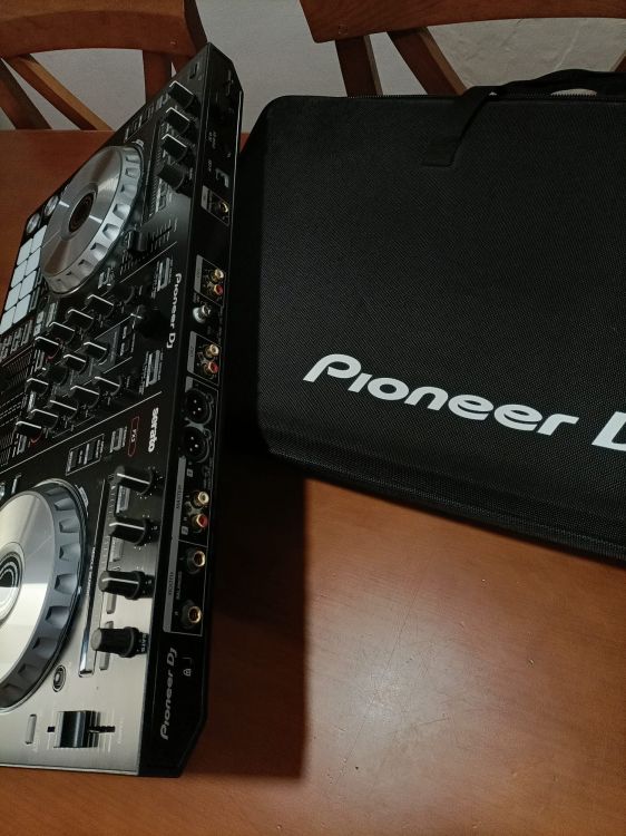 PIONNER DDJ SR2 IMPECABLE, CON MALETA - Image2