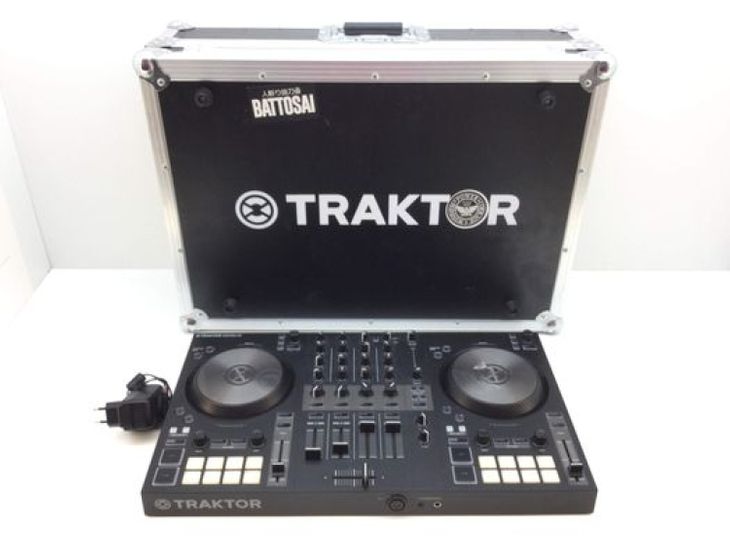 Native Instruments Traktor Kontrol S3 - Main listing image