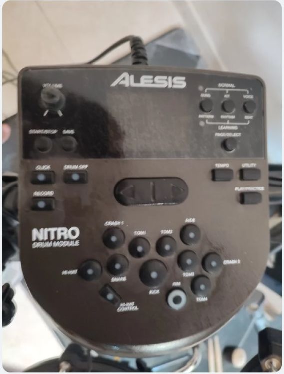 BATERÍA ELECTRÓNICA ALESIS NITRO MESH - Imagen3