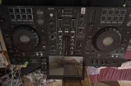 Pionner XDJ RX3 - Bild