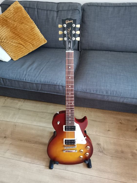 Gibson Les Paul Tribute - Imagen4
