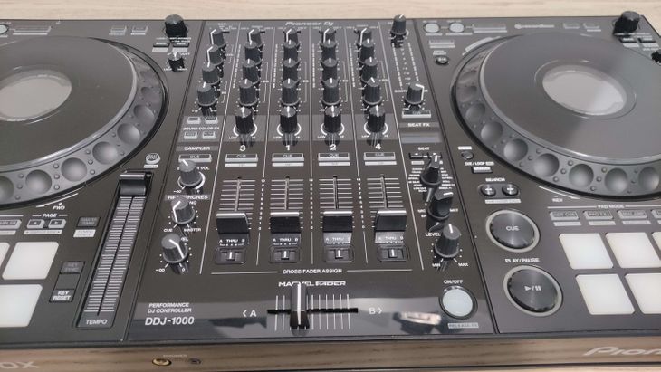 Pioneer DJ DDJ-1000 - Imagen3