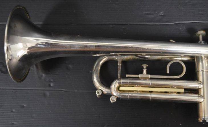 Trompeta Sib Getzen Capri plateada - Sounds Market