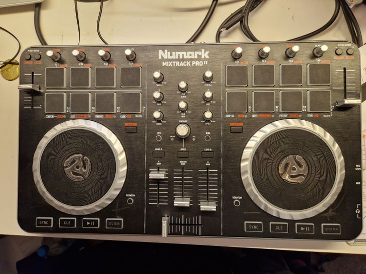 Numark mixtrack pro 2 - Image4