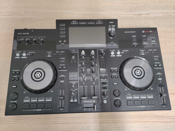 Pioneer XDJ RR - Imagen por defecto