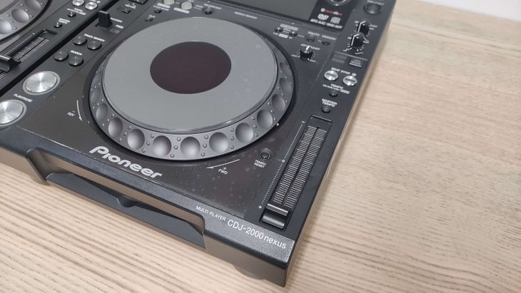 2x Pioneer DJ CDJ-2000 Nexus - Image3