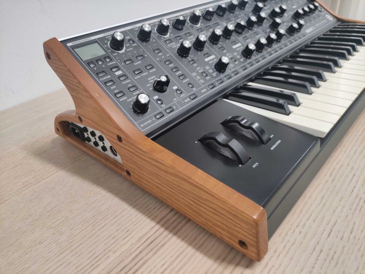 Moog Sub 37 - Imagen2