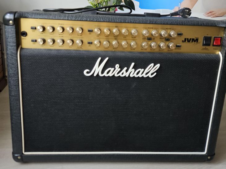 Amplificador Combo Marshall JVM410C - Imagen por defecto