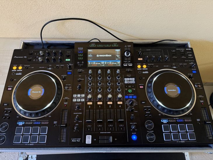 Consolle Pioneer xdj xz - Imagen por defecto