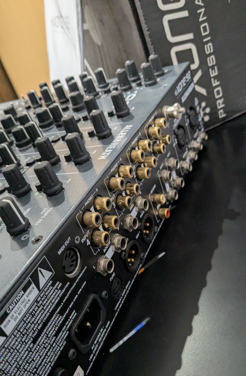 Allen&Heath Xone 92 en muy buen estado! - Image2