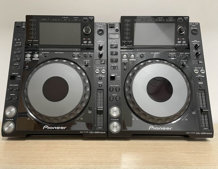 2x Pioneer CDJ-2000 Nexus - Imagen por defecto