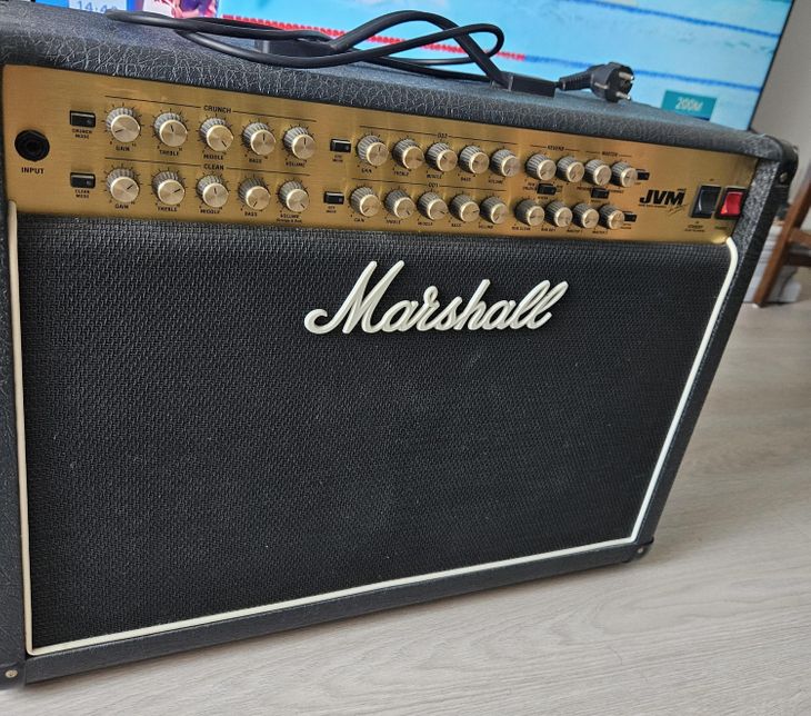 Amplificador Combo Marshall JVM410C - Immagine5