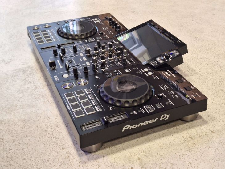 Pioneer DJ XDJ-RX3 - Imagen4