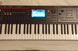 Roland Fantom 06
 - Bild
