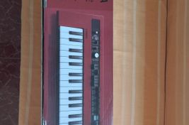 Yamaha Reface YC organ - Image