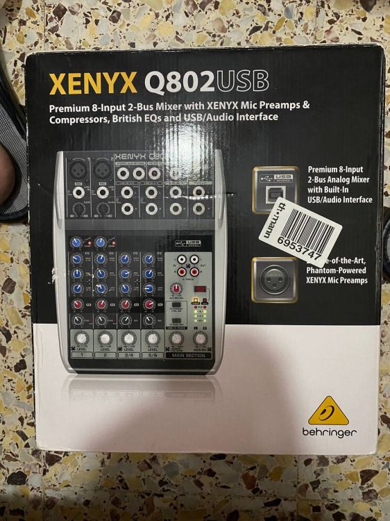 Xenyx Q802 Y microfono the t.bone SCT800 - Imagen6