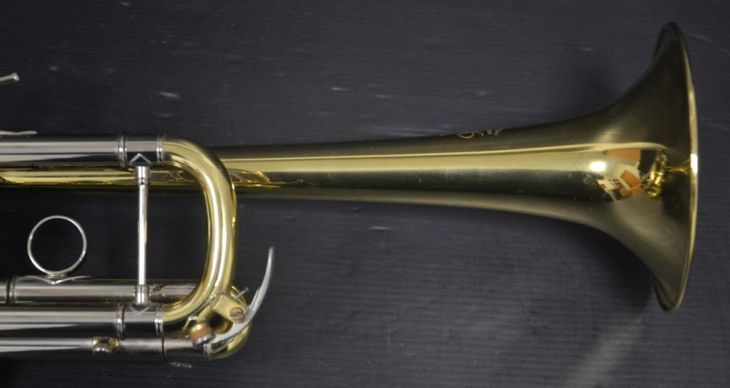 Trompeta en DO Yamaha Xeno 8445 lacada - Image4