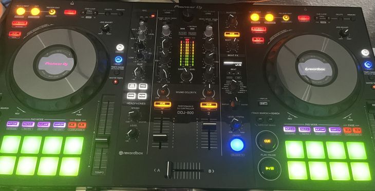 Pioneer DDJ 800 Rekordbox - Imagen por defecto