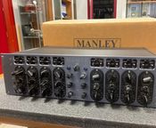 Manley Labs PASSIVE MASSIVE TUBE STEREO EQ - Image