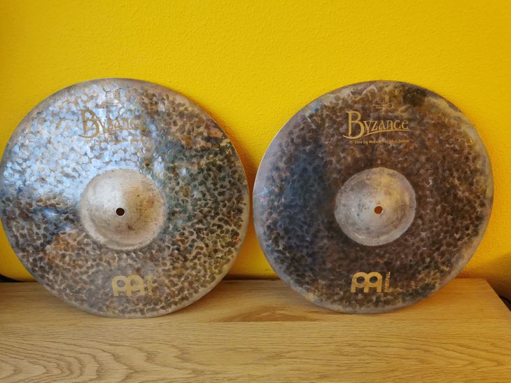 Hi hat 15" MEINL Byzance Extra Dry Medium Thin - Imagen3