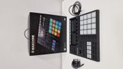 Native Instruments Maschine MK3 Black - Immagine