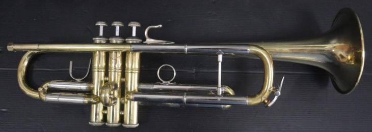 Trompeta Do Bach Stradivarius 239 CL Corporation - Image5