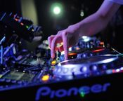 MASTER EN DJ Y PRODUCCIÓN MUSICAL - Imagen