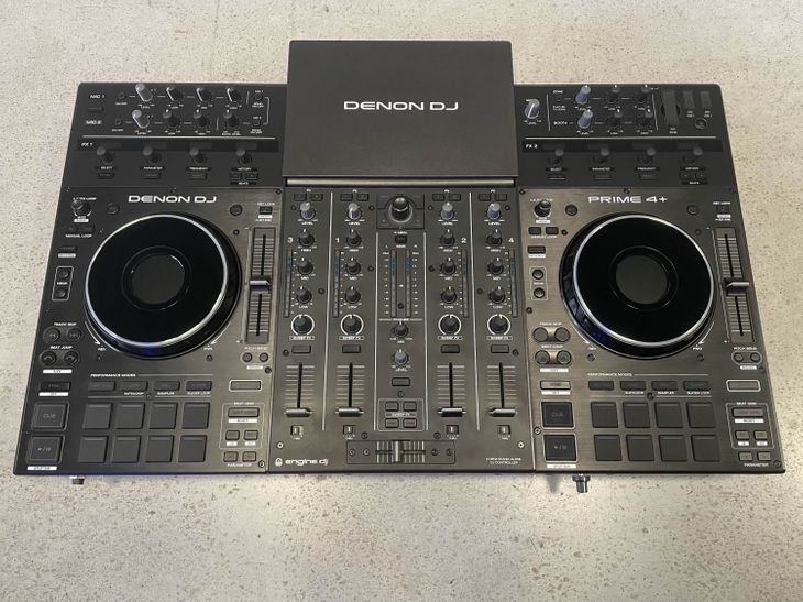 Denon DJ Prime 4 Plus - Imagen por defecto