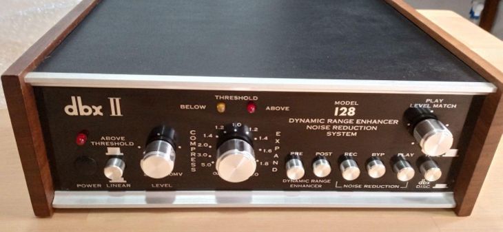 DBX 128 Compressor/Dynamic Range Enhancer (Near Mi - Image3