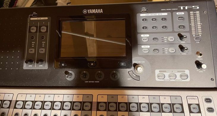 Yamaha tf-5 mélangeur numérique 32 canaux - Imagen5