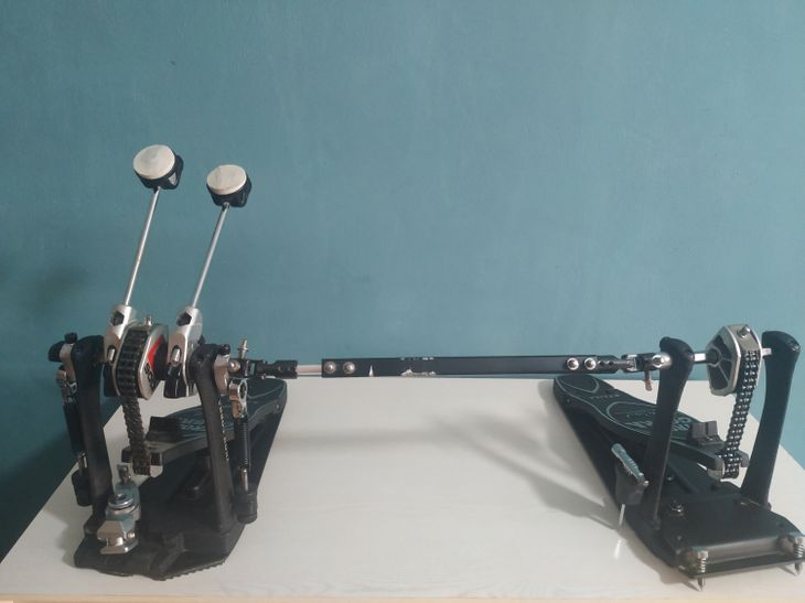 DOBLE PEDAL TAMA IRON COBRA CON ESTUCHE EN VENTA - Immagine2