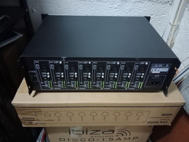 Amplificador Profesional de 8 canales - Immagine4