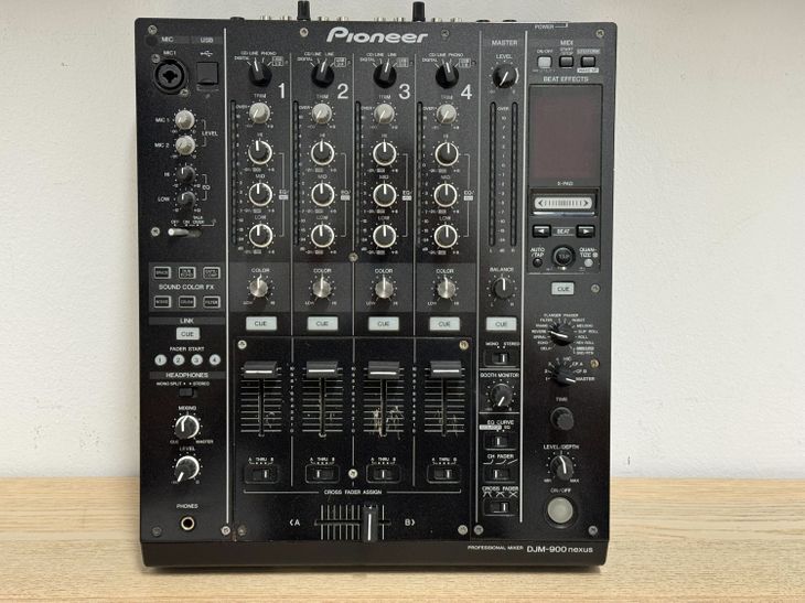 Pioneer DJM-900 NXS - Imagen por defecto