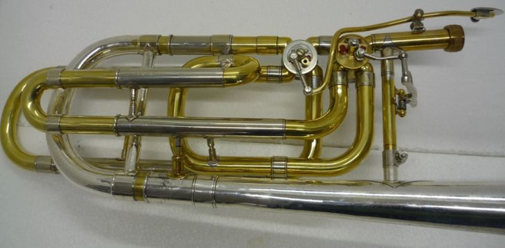 Trombon Bajo Bach Stradivarius 50 Corporation - Imagen5