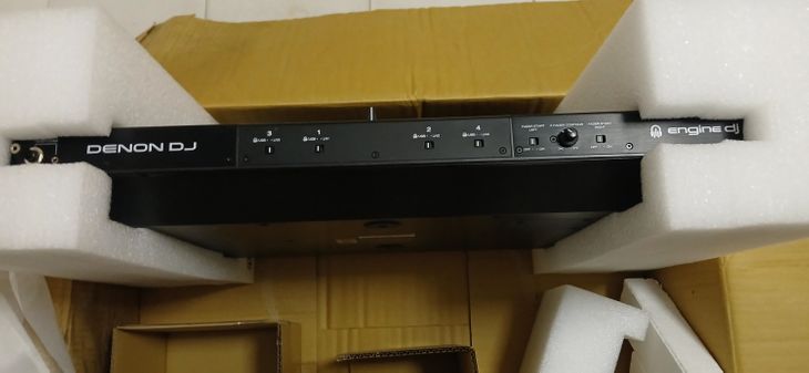 Denon dj prime 4 plus - Imagen4