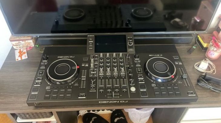 Se vende denon sc live 4 con 1 evento de uso - Imagen por defecto