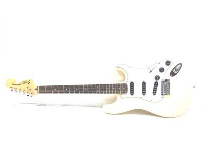 Squier Classic Vive 70s Stratocaster - Image principale de l'annonce