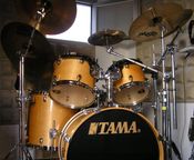 TAMA ROCKSTAR 22-22-12-13-16 BATTERIA ACUSTICA USATO