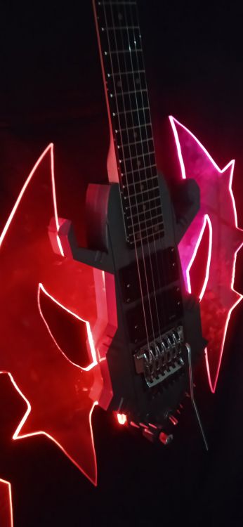 Guitarra eléctrica inspirada en Doom Eternal LRG - Imagen4