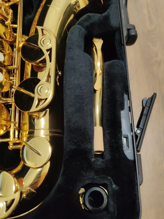 Saxofón Tenor Yamaha Yas275 Seminuevo - Imagen3